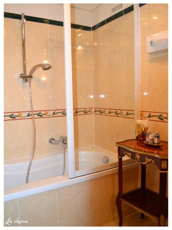 Guest House La Chicca เวนิส ภายนอก รูปภาพ